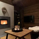 Lovely Log At Ferienhaus Lifjell